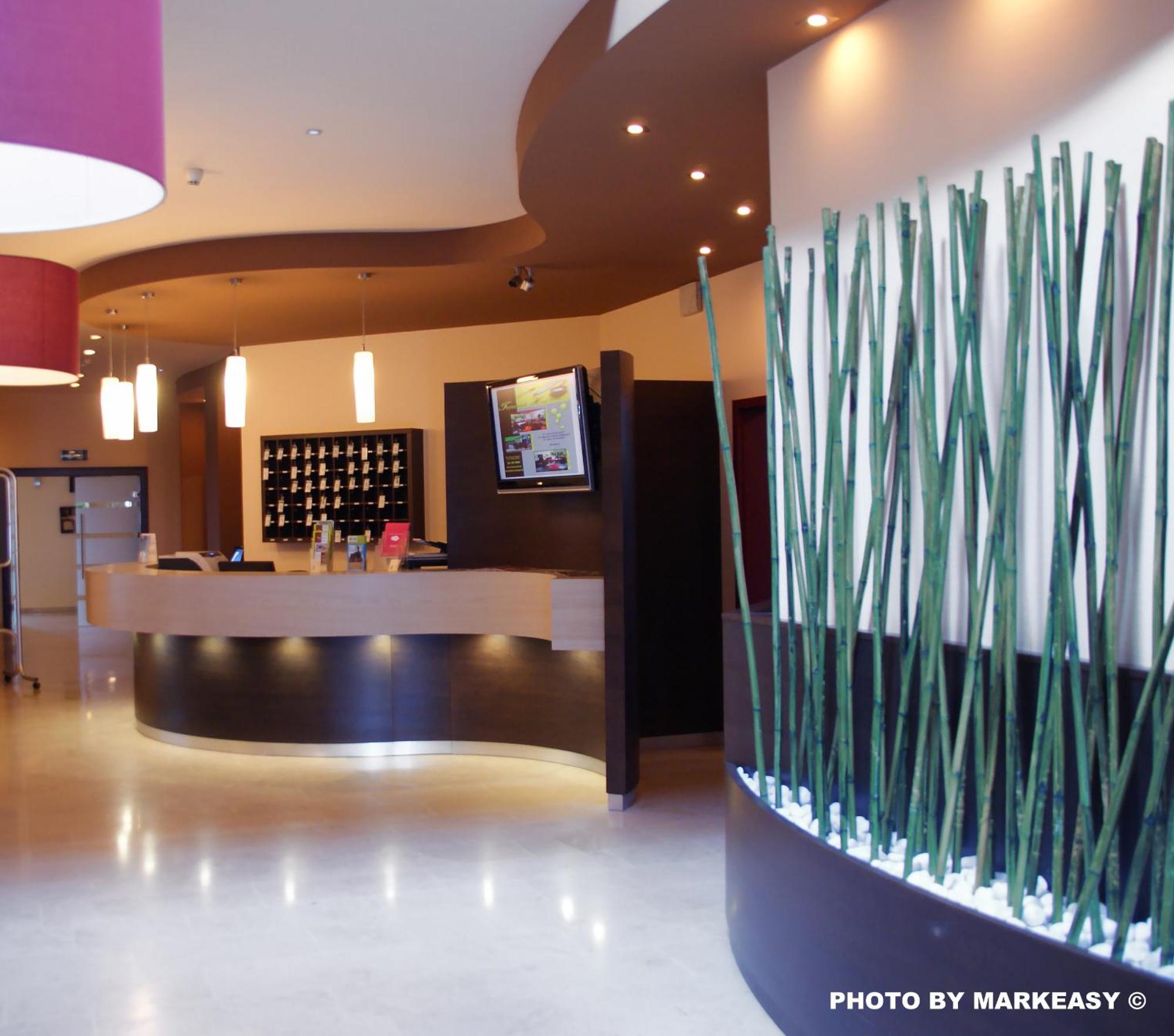 Threeland Hotel Pétange Eksteriør bilde