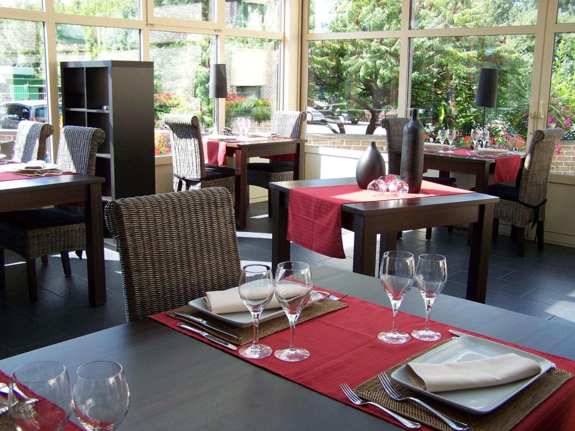 Threeland Hotel Pétange Eksteriør bilde