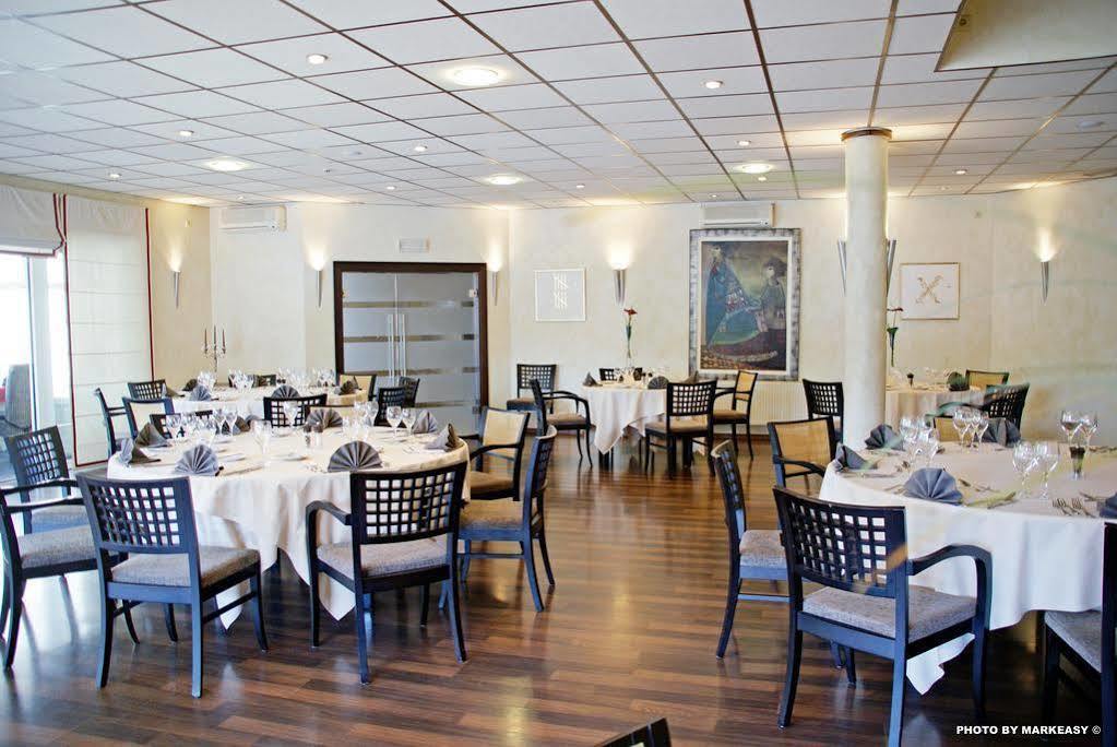 Threeland Hotel Pétange Eksteriør bilde